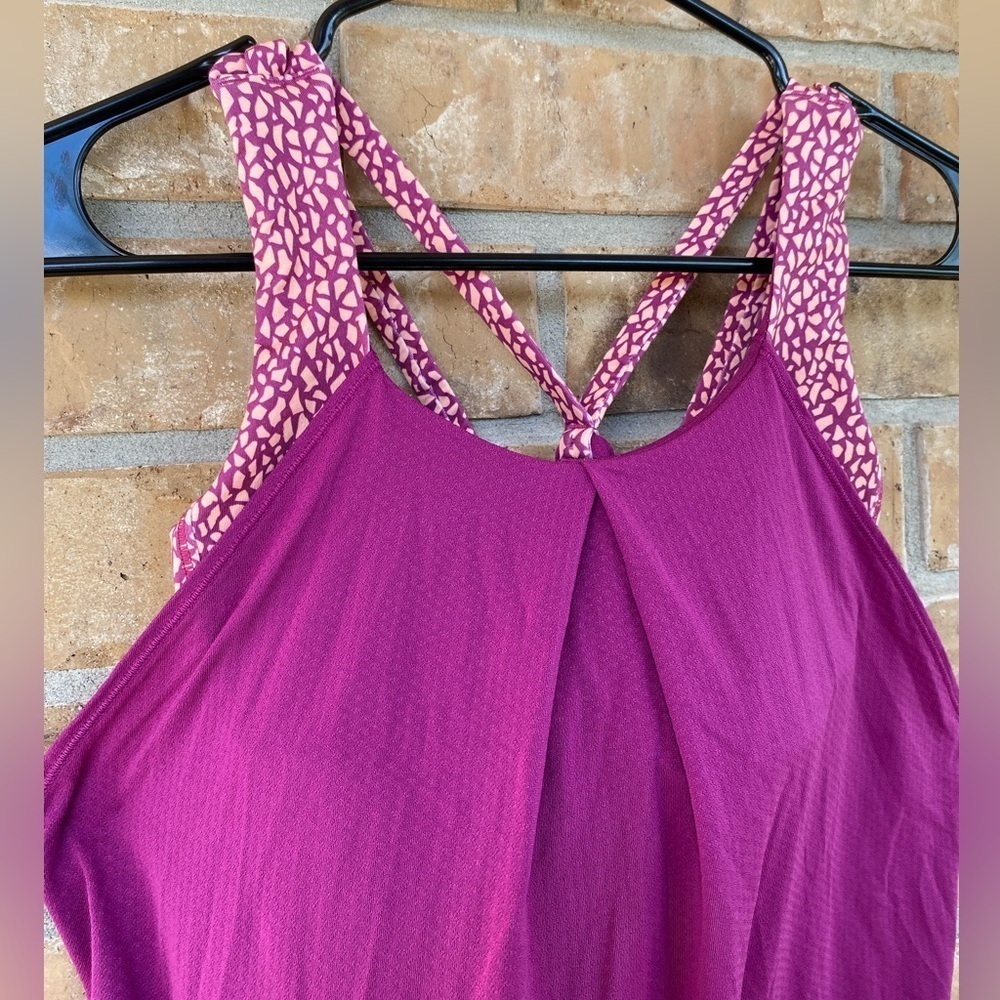 Lululemon Nouveau Limits Tank Built-in Bra, Size 4 - Picture 5 of 10